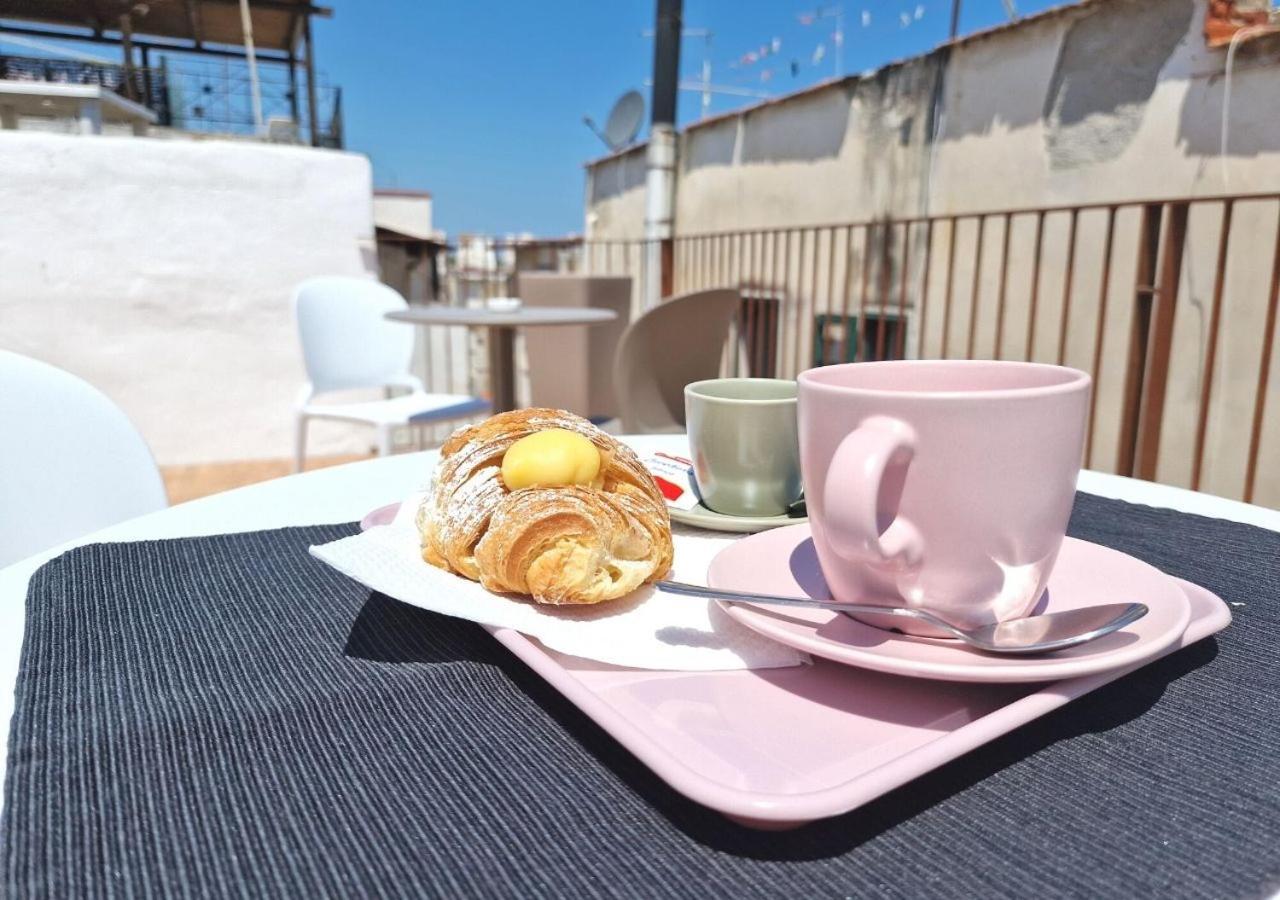 B&B Tra Le Vie Del Borgo Vieste Ngoại thất bức ảnh