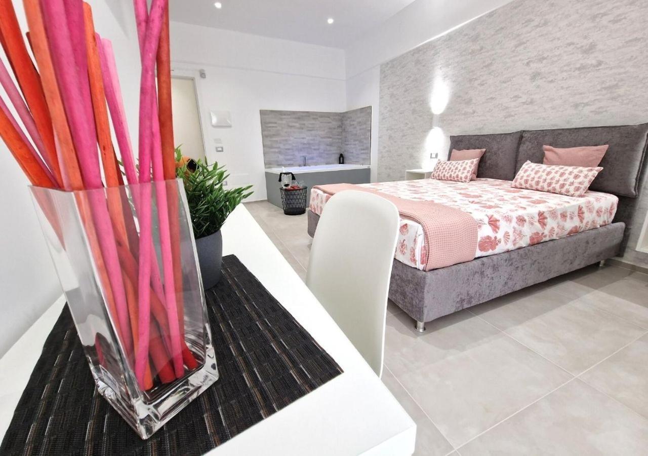 B&B Tra Le Vie Del Borgo Vieste Ngoại thất bức ảnh